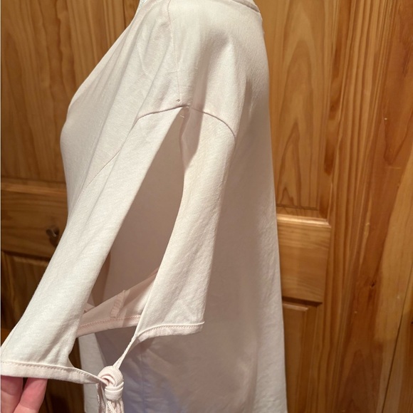 All Saints Kay Short Split Sleeve Tee in Blush Light Pink - Picture 3 of 13